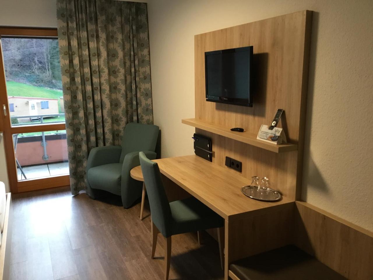 Landgasthof Kinzigstrand Biberach bei Offenburg Luaran gambar