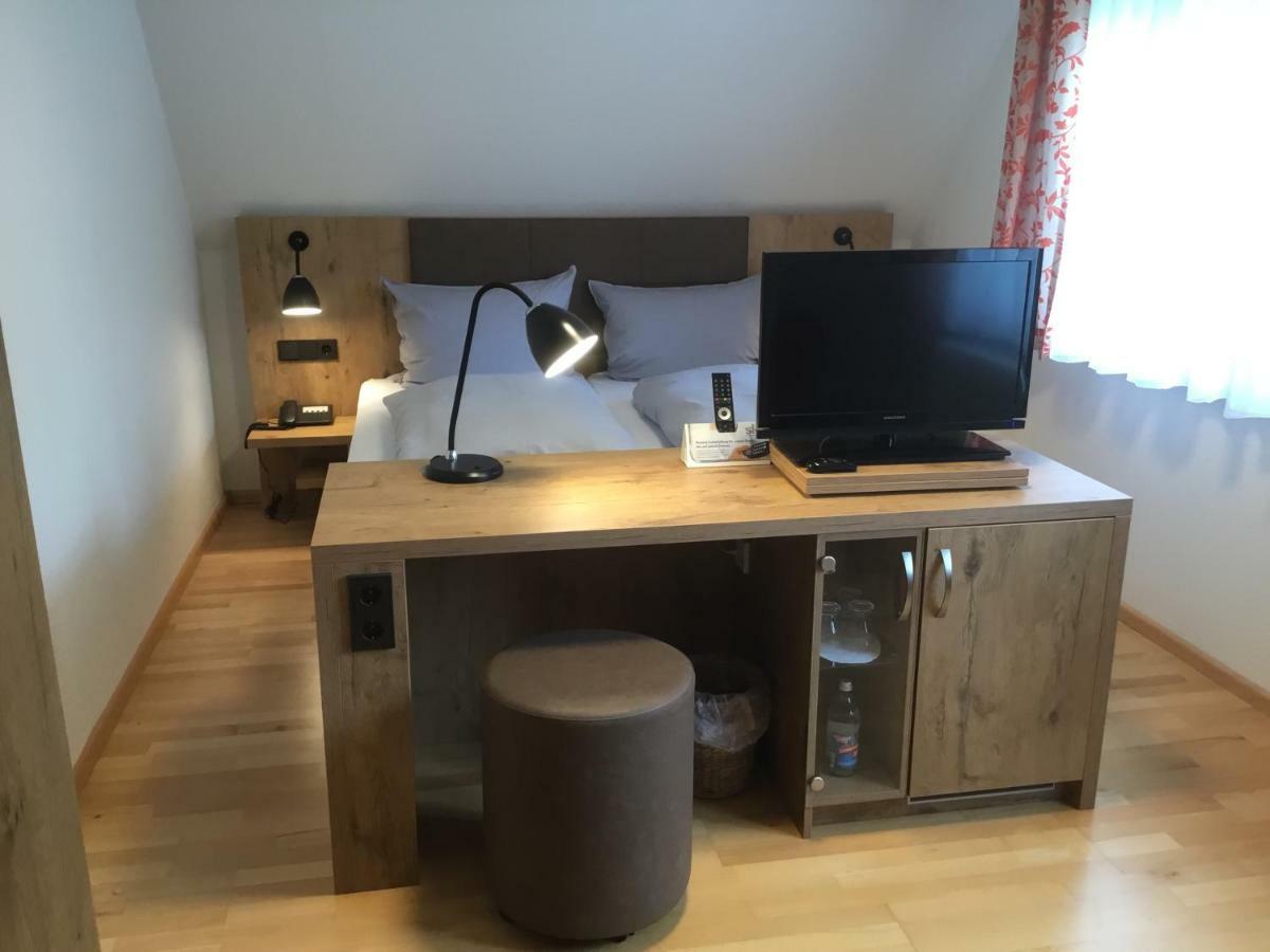 Landgasthof Kinzigstrand Biberach bei Offenburg Luaran gambar